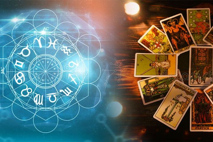Tarot & Astrology